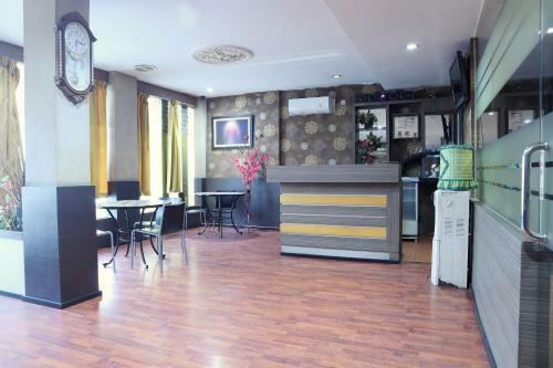 Majestiq Hotel