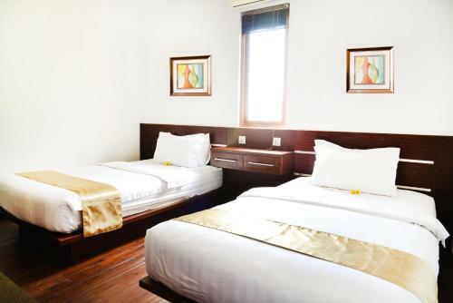Hotel Devata Suites And Residence
