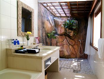 Hotel Bali Mandira Beach Resort & Spa