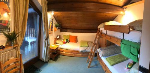Apartamento Mansarda Alla Pineta