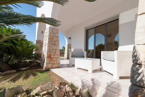 Posto Rosso Villa Sleeps 6 Pool Air Con Wifi