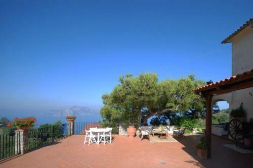 Termini-sant'agata Villa Sleeps 10 Pool Wifi
