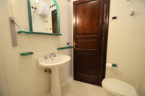 Amore Rentals - Villa Posidonia