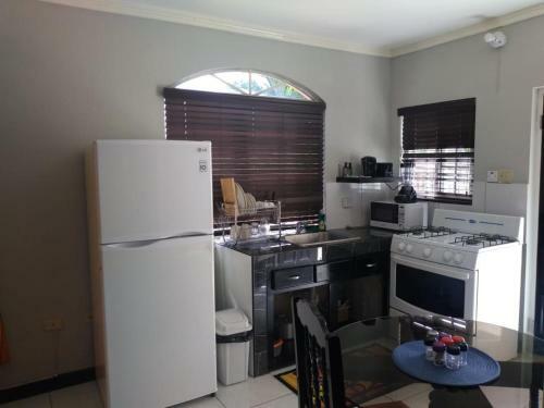 Posada Jobs Inn Jamaica