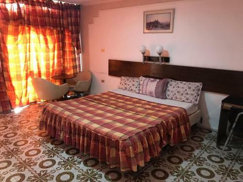Aqaba Qazar Hotel