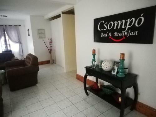 Csomp� Empire Bed & Breakfast