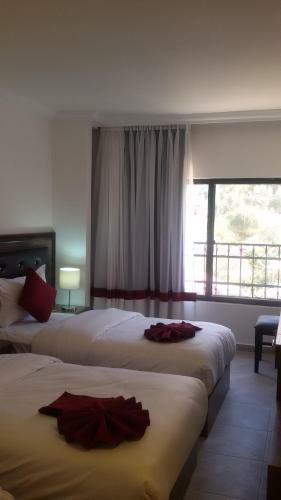 Petra Corner Hotel