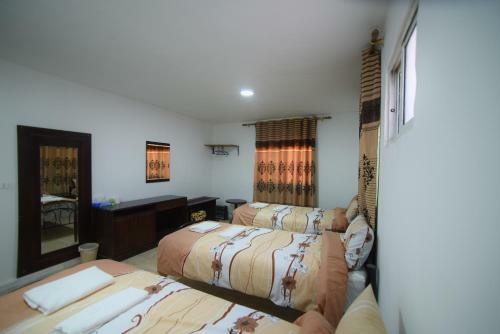 Apartamento Petra Guests Hotel