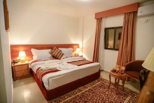 Petra Plaza Hotel