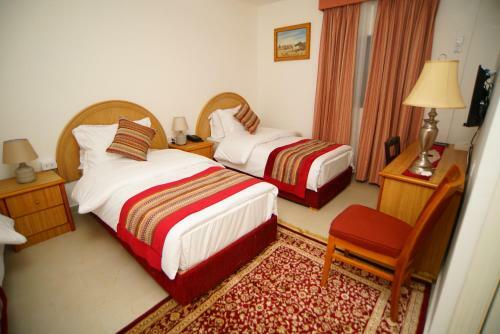 Petra Plaza Hotel