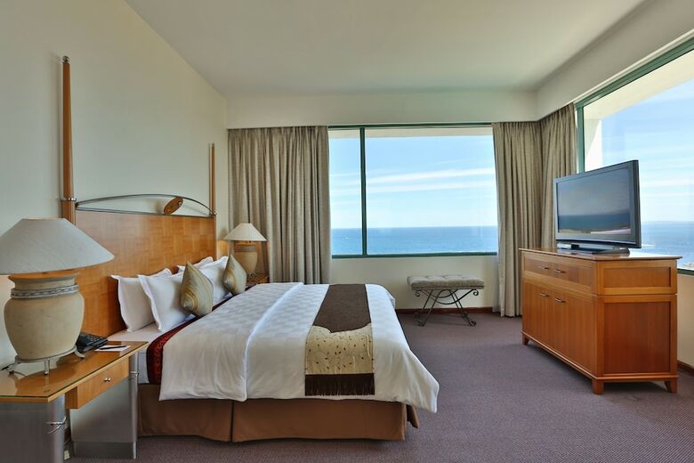 Hotel Aryaduta Manado