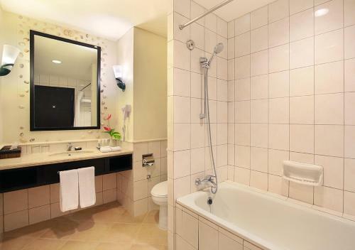 Hotel Manado Tateli Beach Resort