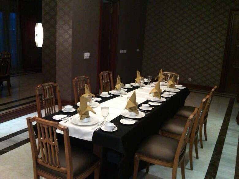 Sutanraja Hotel Convention & Recreation