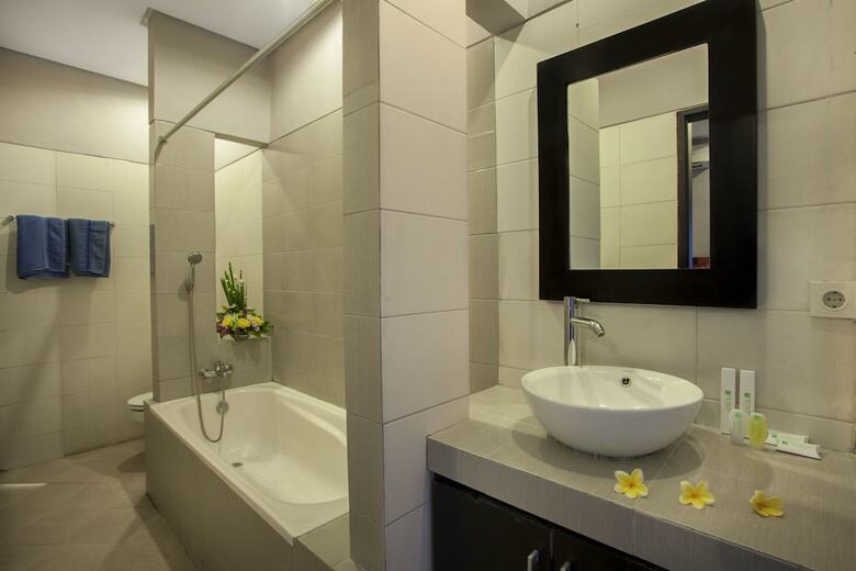 Legian Village Hotel