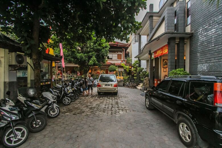 Legian Village Hotel
