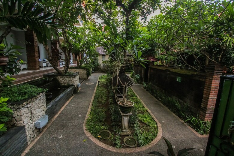 Legian Village Hotel
