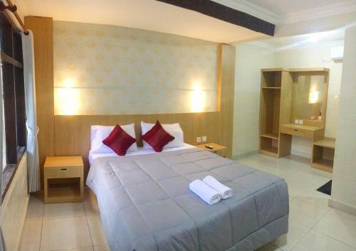 Hotel Dewa Bharata Bungalows Legian
