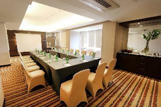 Aparthotel Java Paragon Hotel & Residences