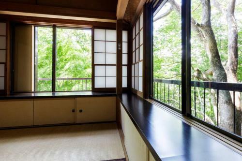 Atami Bamboo Hill