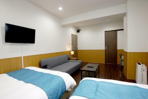 Apartamento Phoenix Ryukyu Henzanbaru