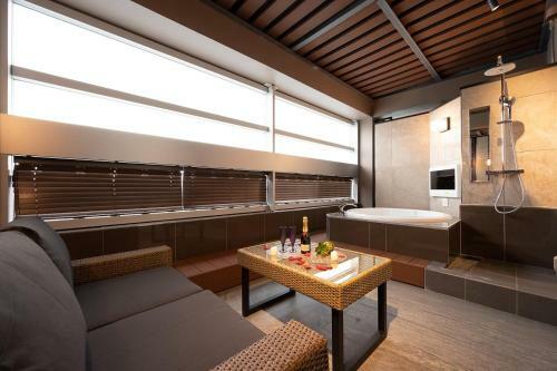 Hotel Aria Makuhari Bay