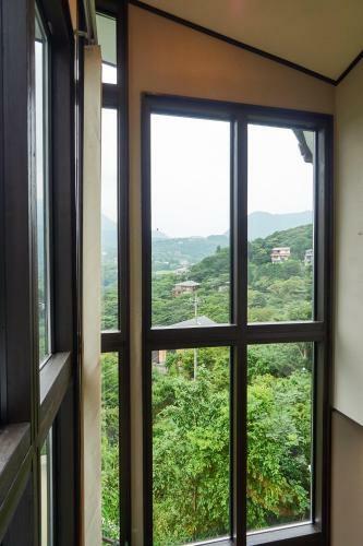 Chalet Itomic L