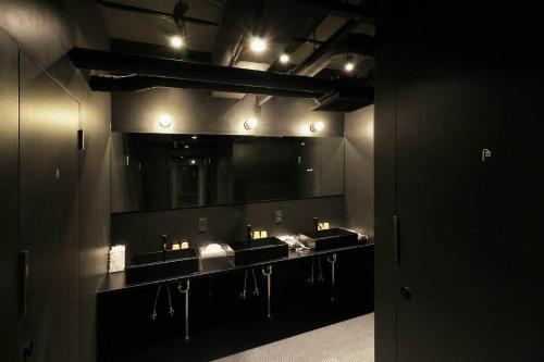 Small Hotel - Hondori Shopping Arcade (3k)