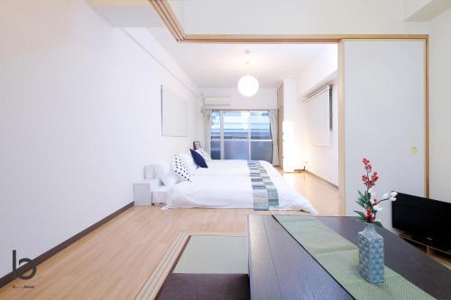 2 Br Apartment - 3 Mins To The Peacepark 302