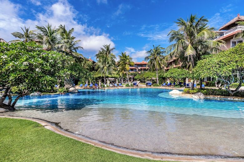 Hotel Grand Aston Bali Beach Resort