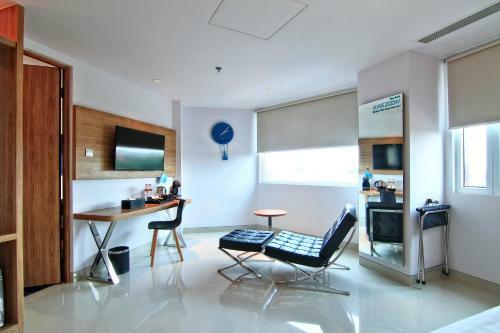 Zoom Smart Hotel Jemursari
