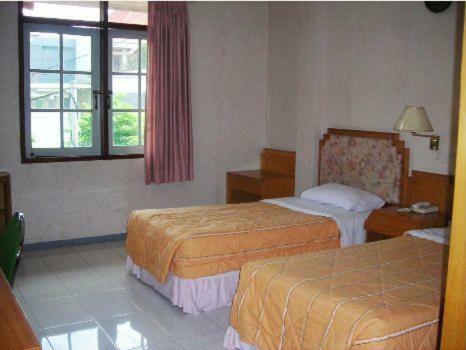 Hostal Savira Guest House