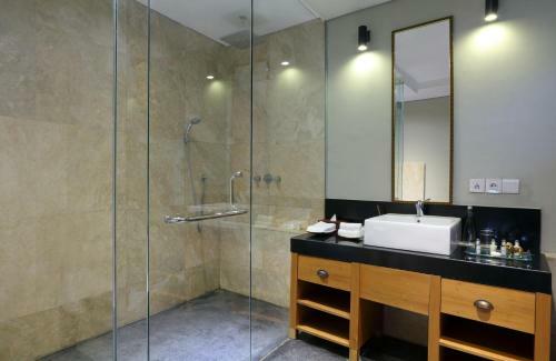 Villa The Shanti Residence