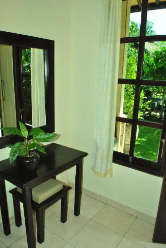 Hostal Giri Sari Guest House