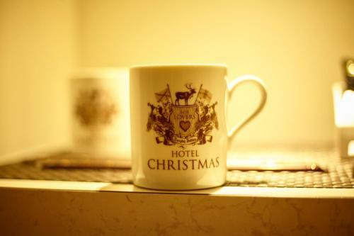Hotel Christmas (Leisure Hotel)