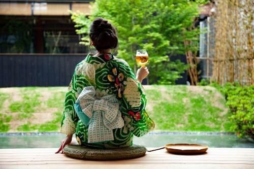 Bed & Breakfast Modern Ryokan Kishi-ke