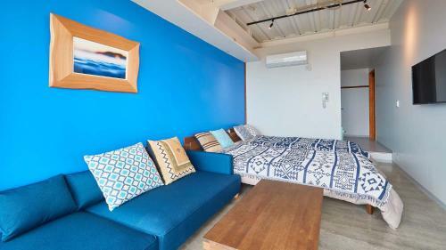 Hostal Zaimokuza Seasons