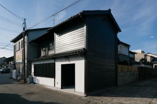Hotel B&B Mikawa Info Centre - Kanazawa Fish Harbour