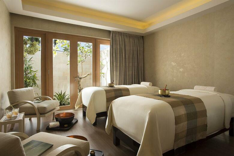 Mulia Villas