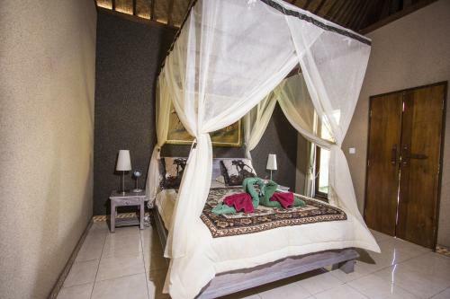 Global Dive Lodges