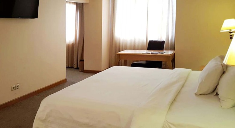 Tunjungan Hotel