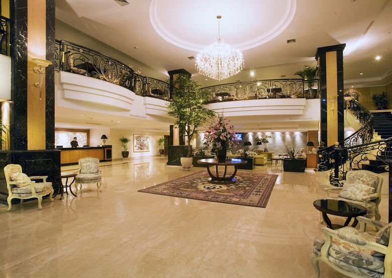 Aston Tropicana Hotel Bandung