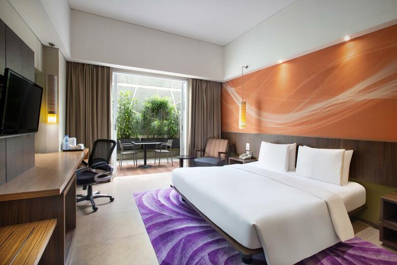 Aston Primera Pasteur Hotel And Convention Center