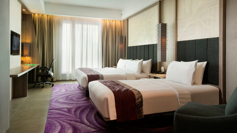 Aston Primera Pasteur Hotel And Convention Center