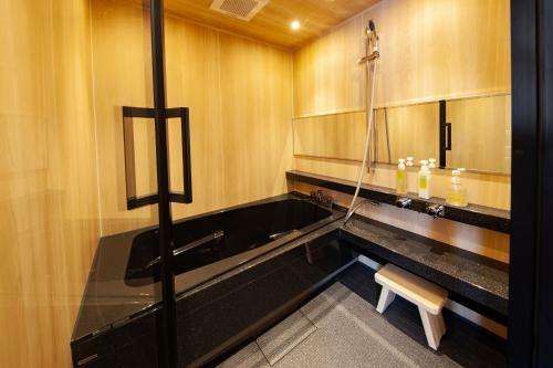 Hotel Ethnography - Gion Furumonzen