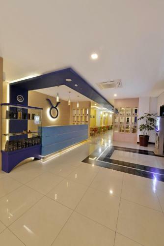 Hotel Zodiak At Paskal