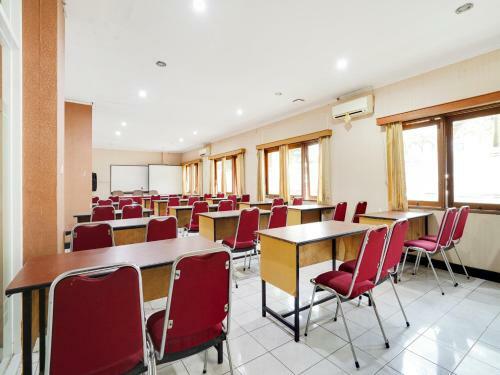 Oyo 3955 Hotel Bumi Kitri Pramuka