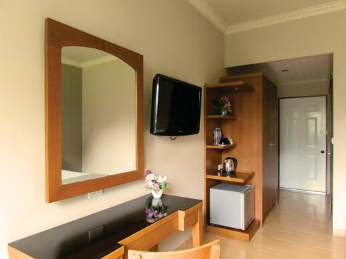 U Village Hotel And Villa