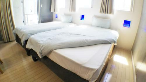Aparthotel Across Omoromachi Naha