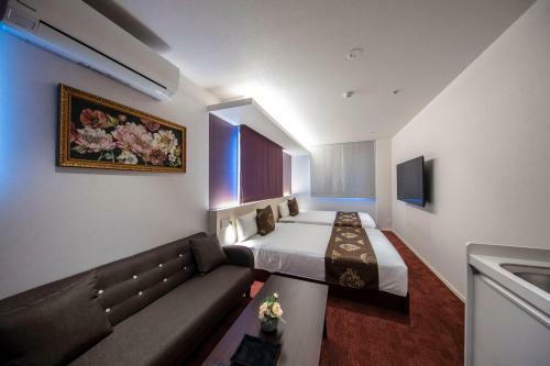 Aparthotel Grand Base Okayama Ekimae