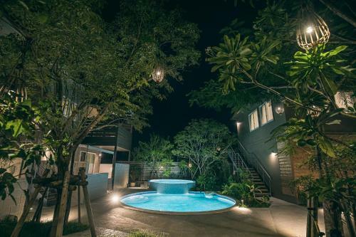 Maeda Beach Hotel - Vacation Stay 84336